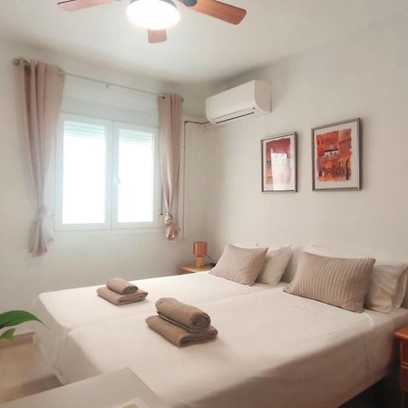 Apartamento Ventura - Cerca Del Centro De La Ciudad マラガ エクステリア 写真