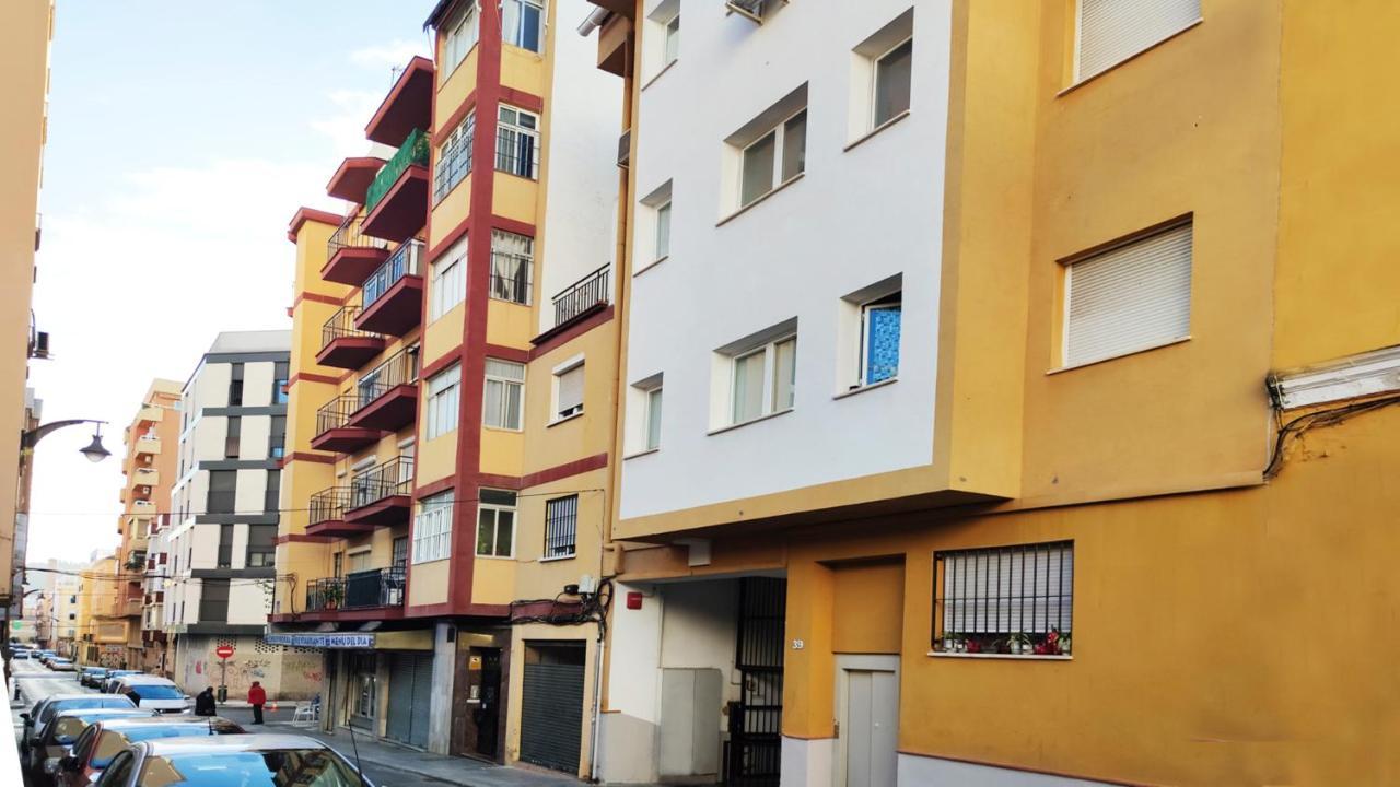 Apartamento Ventura - Cerca Del Centro De La Ciudad マラガ エクステリア 写真